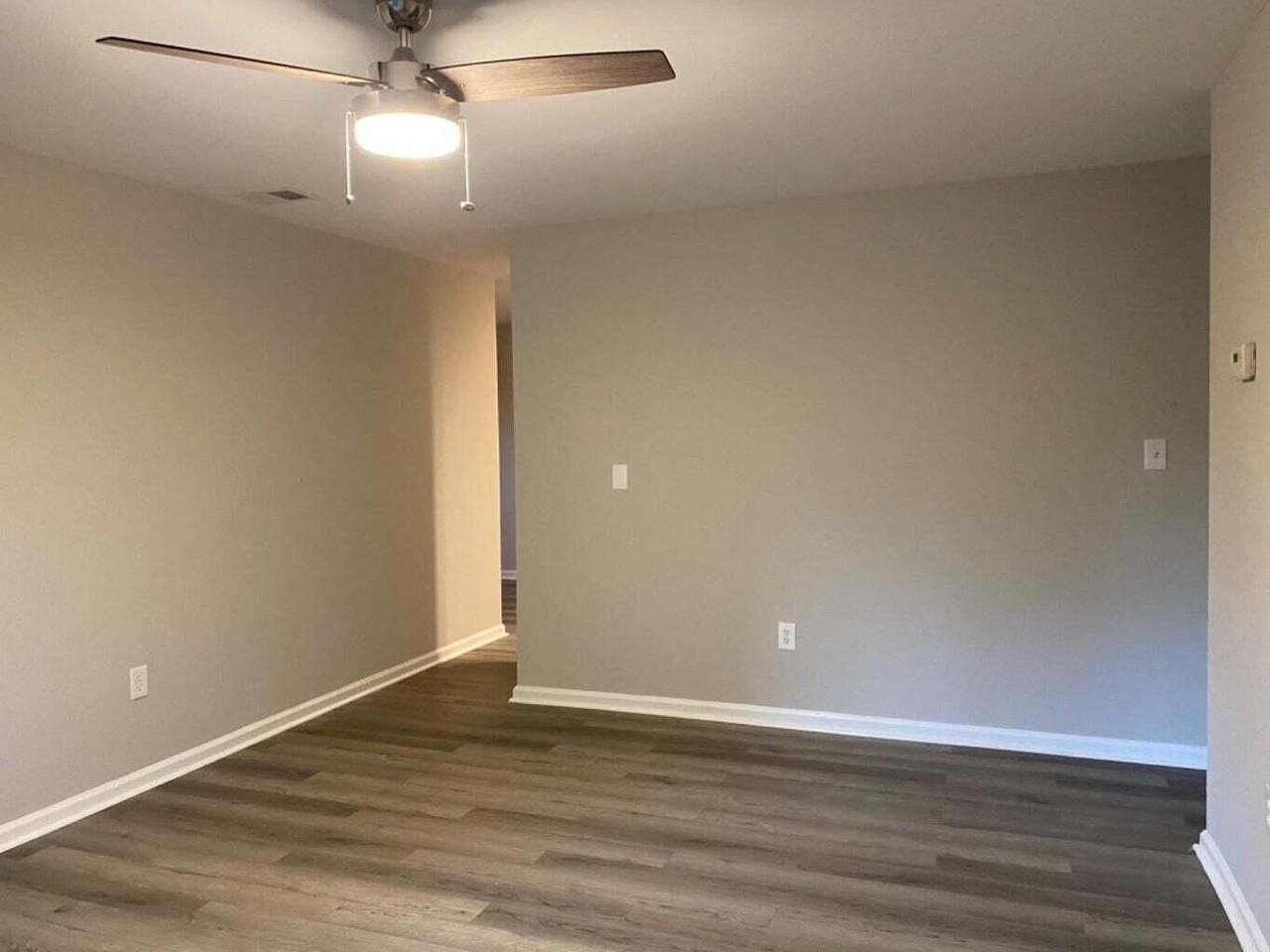 3004 Arrowhead Dr - Photo 7 of 38