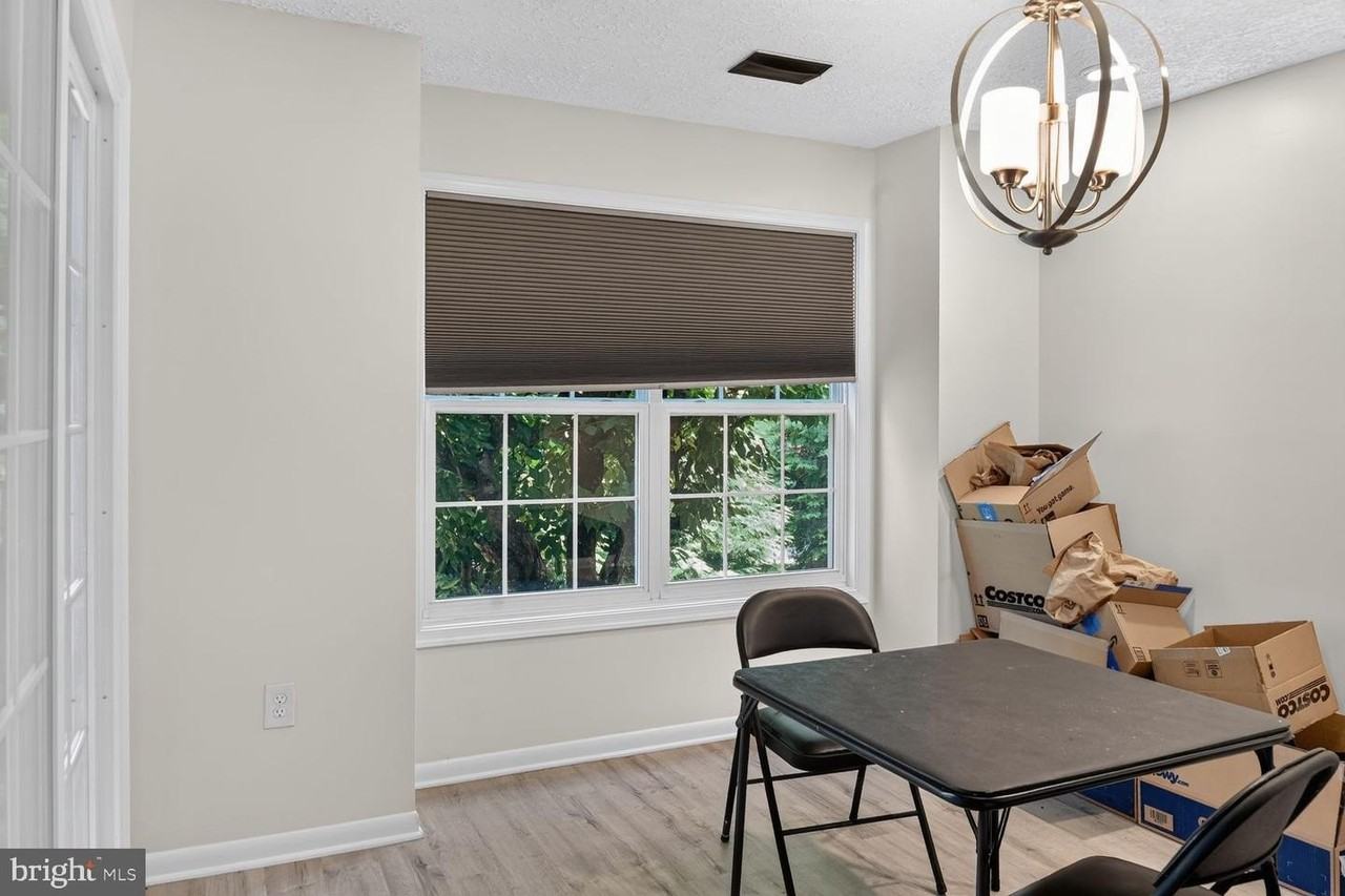 6929 Clearwind Ct - Photo 5 of 17