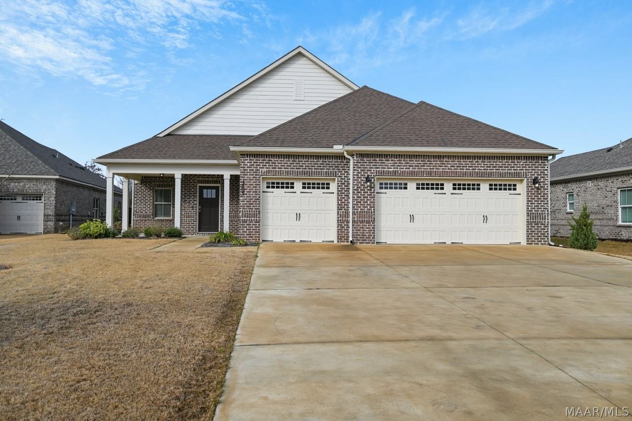 1405 Wildlife Way