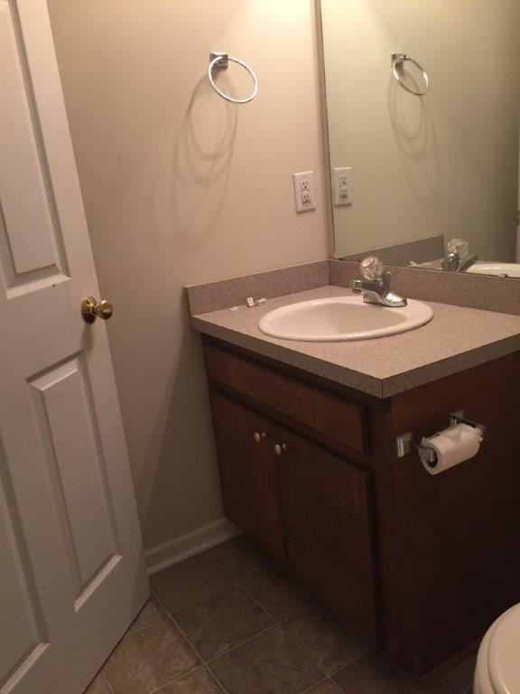 412 Marshbanks St #1 - Photo 5 of 13