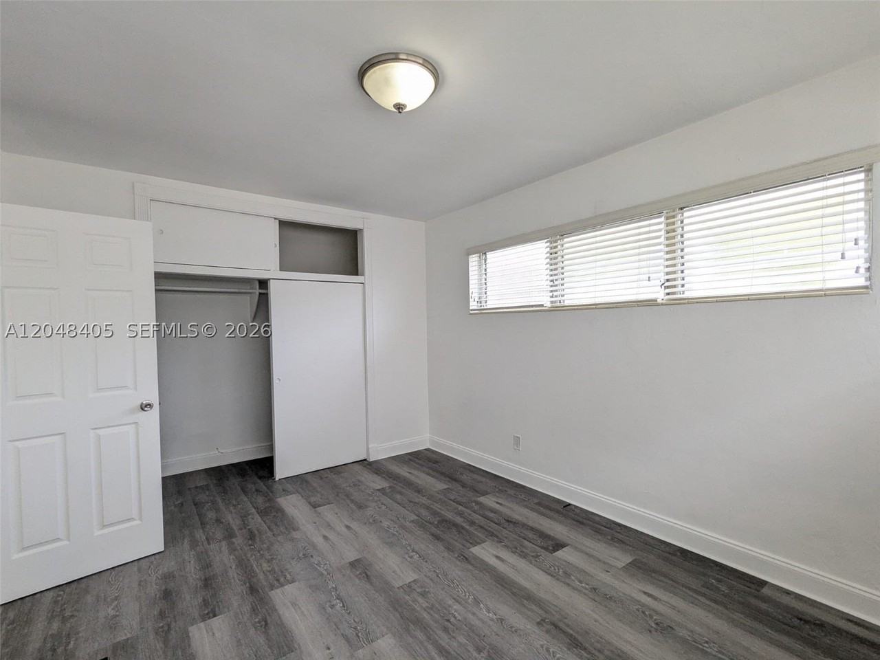 7815 Crespi Blvd #1 - Photo 4 of 15
