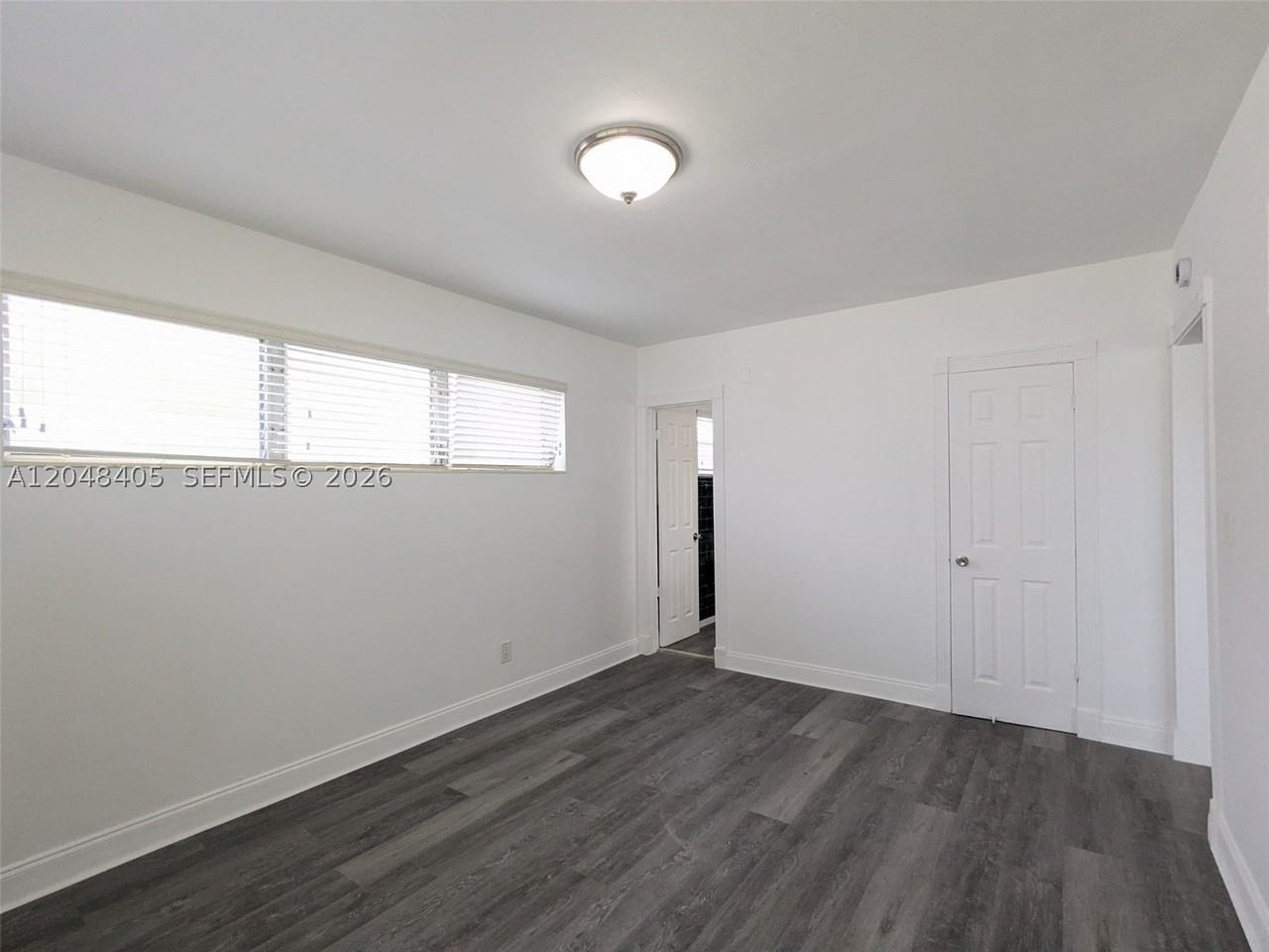 7815 Crespi Blvd #1 - Photo 7 of 15