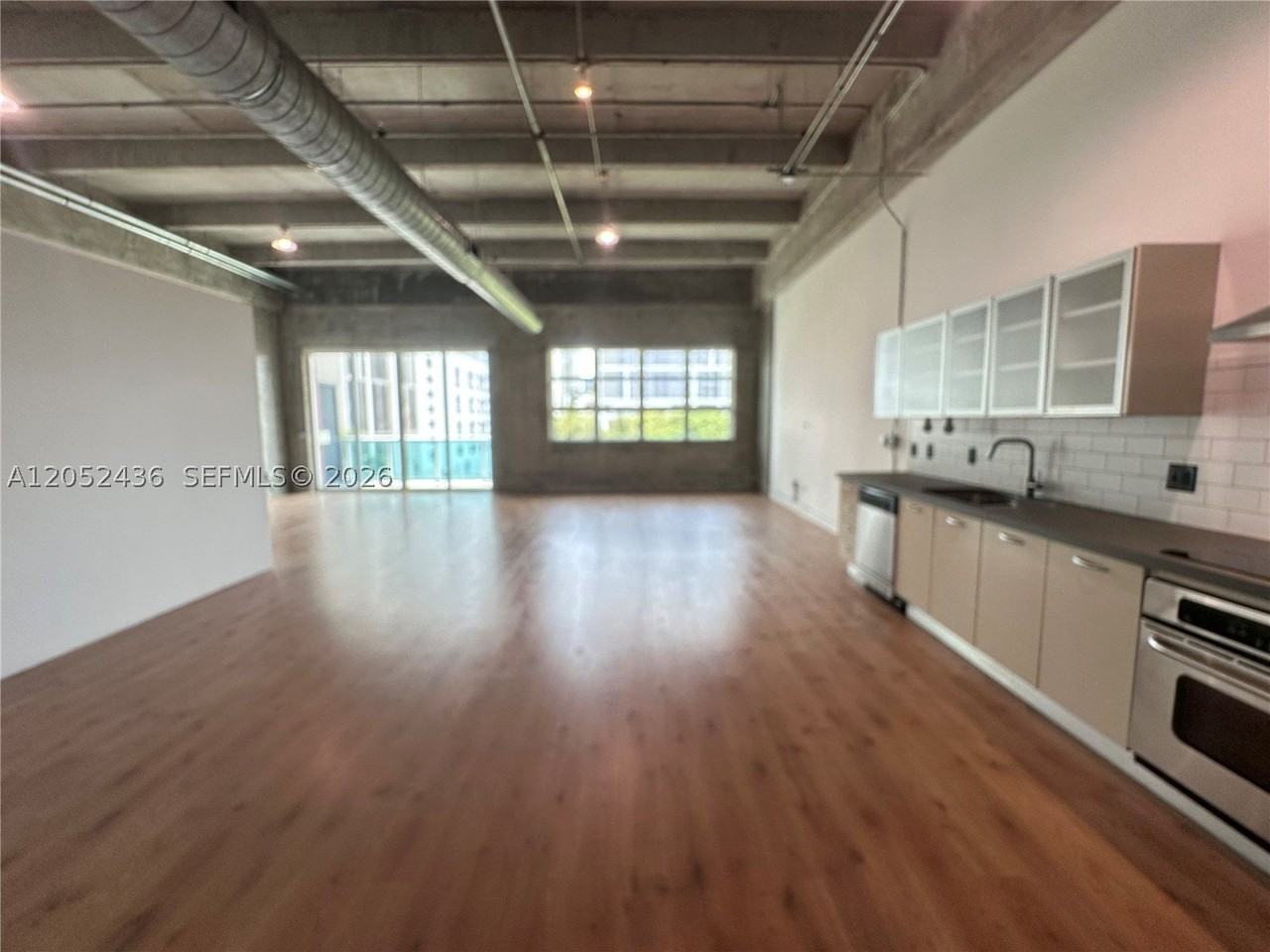 1749 Ne Miami Ct #413 - Photo 3 of 18