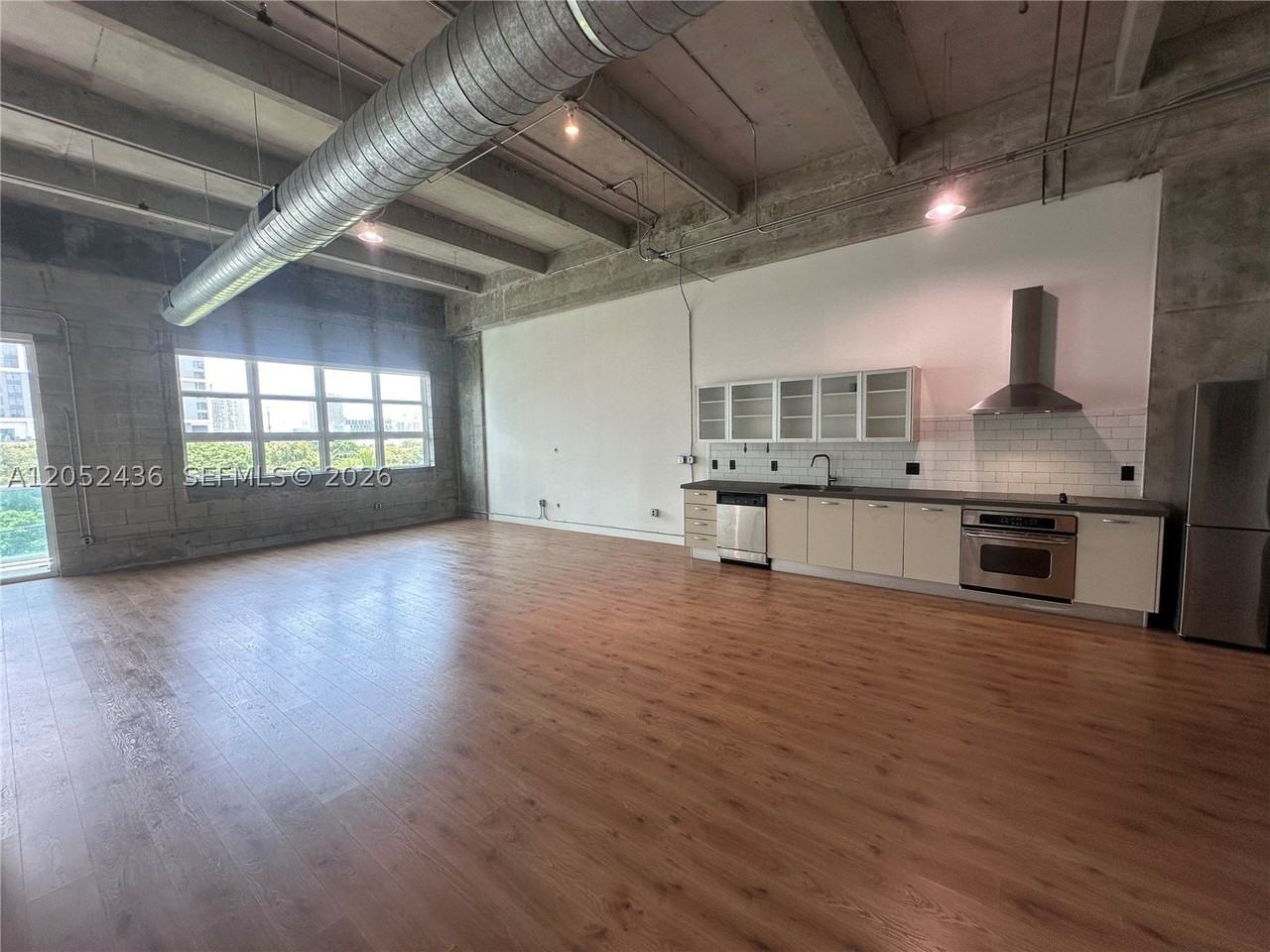 1749 Ne Miami Ct #413 - Photo 4 of 18