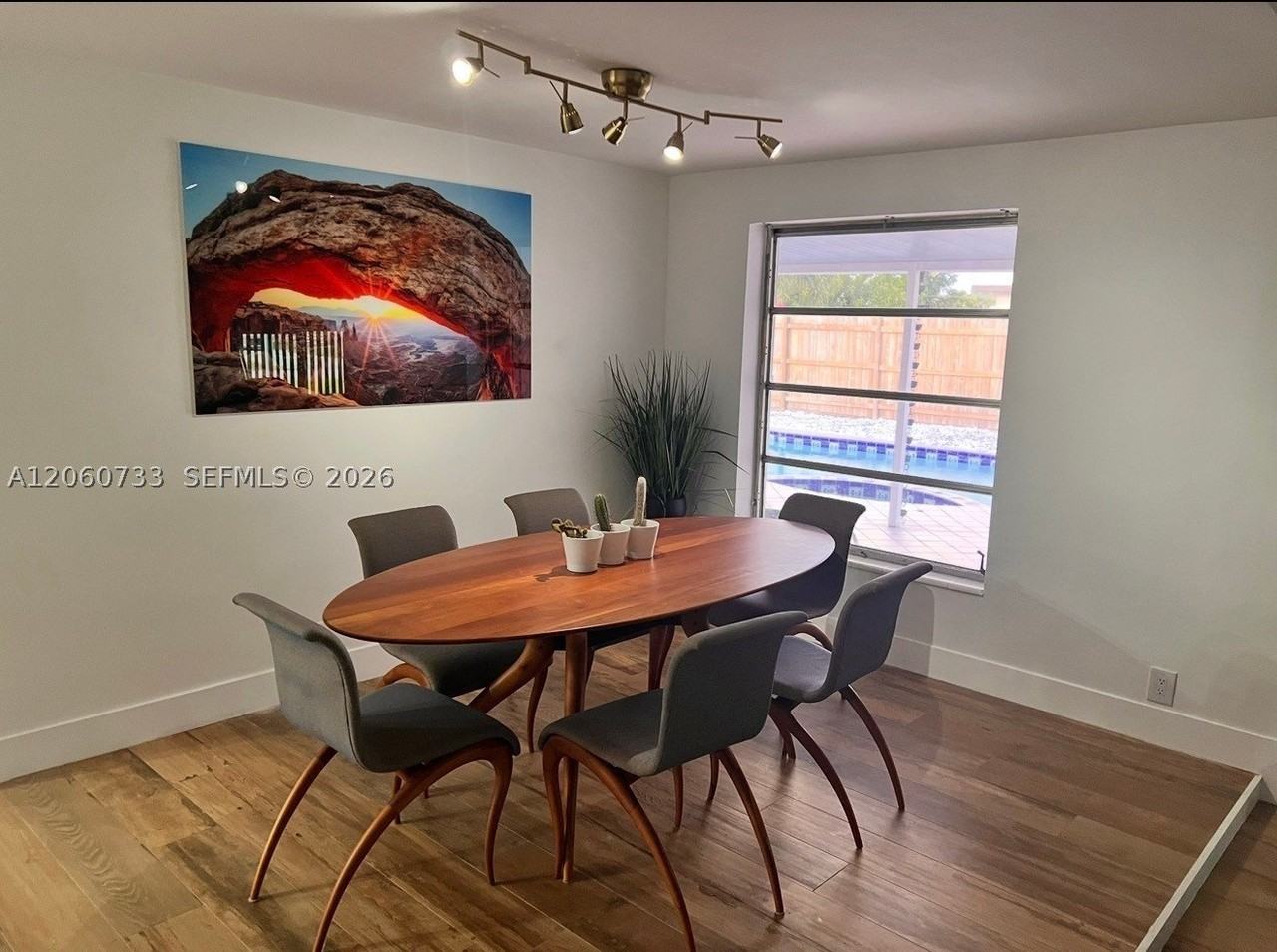 7161 Sw 13th St - Photo 5 of 15