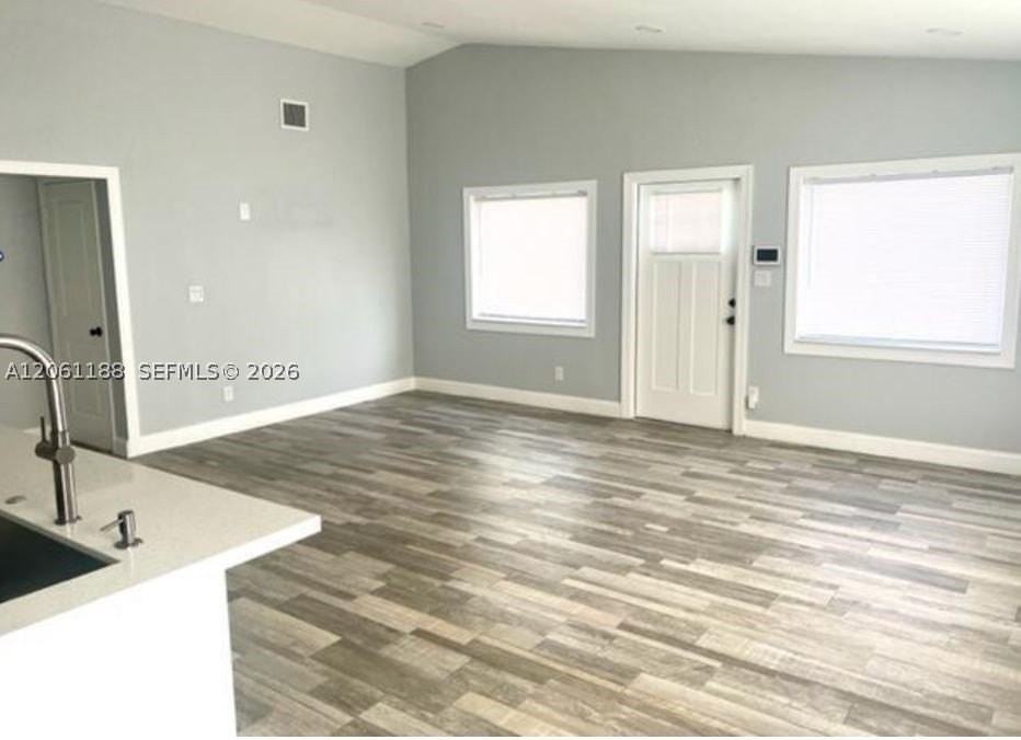507 Malverne Rd #A - Photo 3 of 12