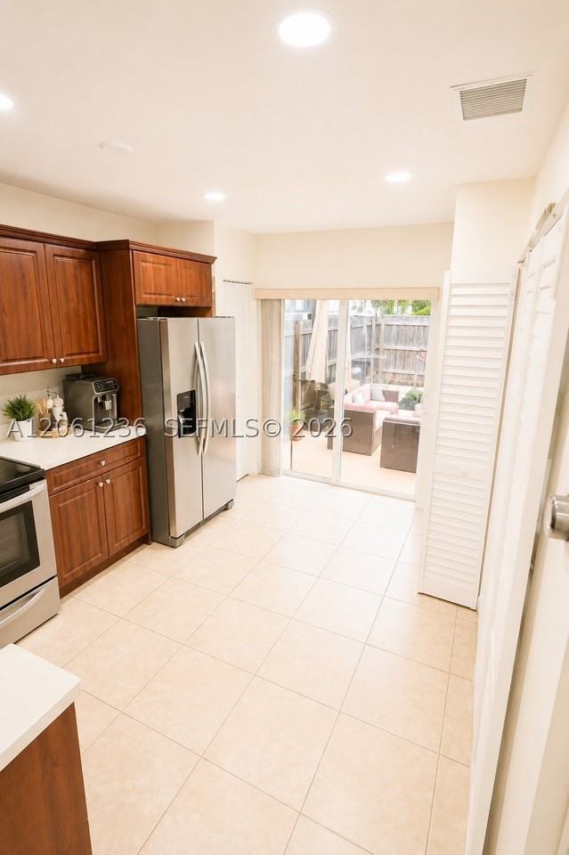 8381 Sw 148th Ave #0 - Photo 5 of 23
