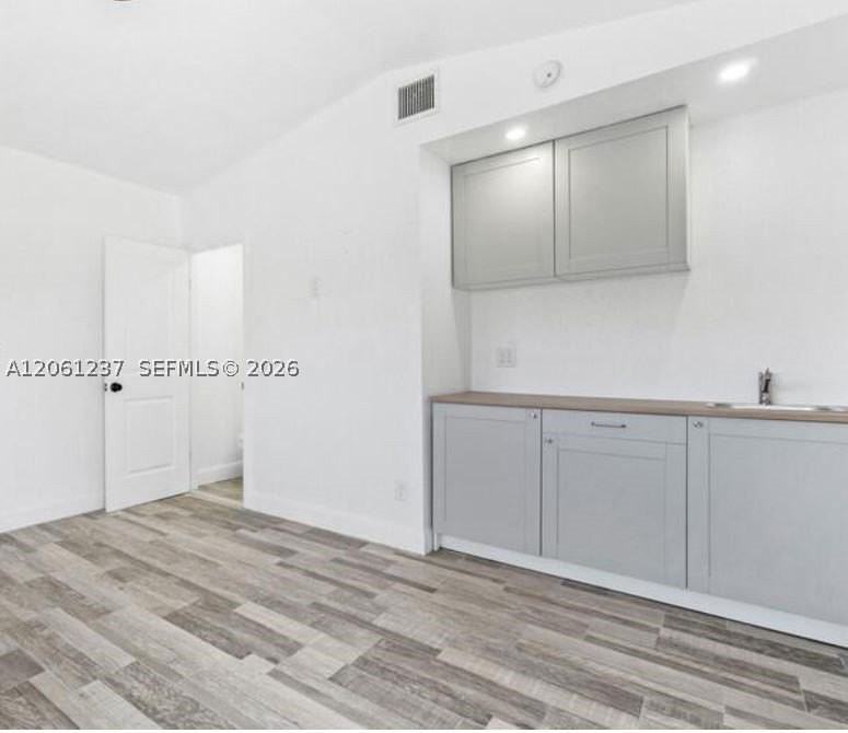 505 Malverne Rd #C - Photo 3 of 5