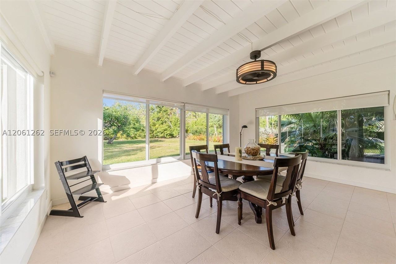 8125 Sw 136th St - Photo 3 of 12