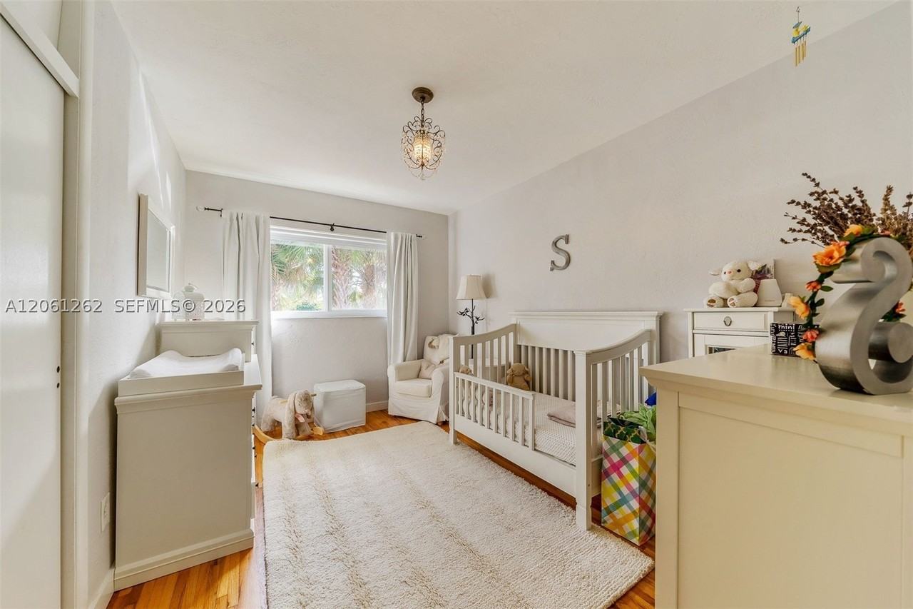 8125 Sw 136th St - Photo 5 of 12