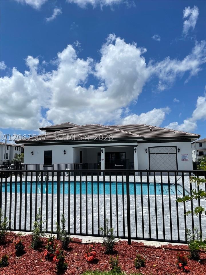 15560 Sw 136th St #207 - Photo 5 of 18