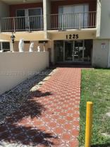 1225 Ne 124th St #27A - Photo 1 of 1