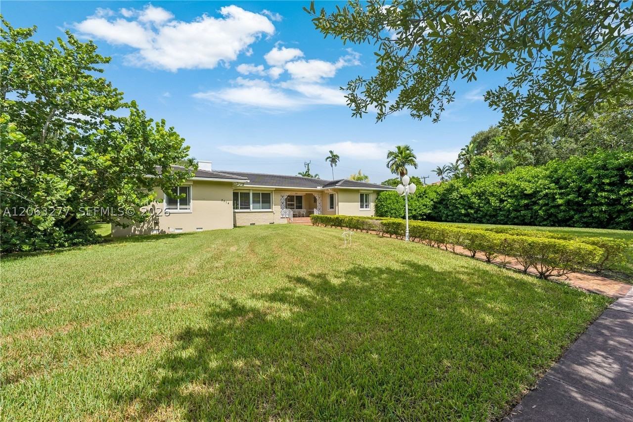 2514 Granada Blvd - Photo 3 of 50