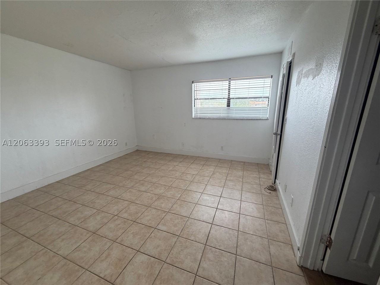3760 Nw 115th Way #6-2 - Photo 2 of 18