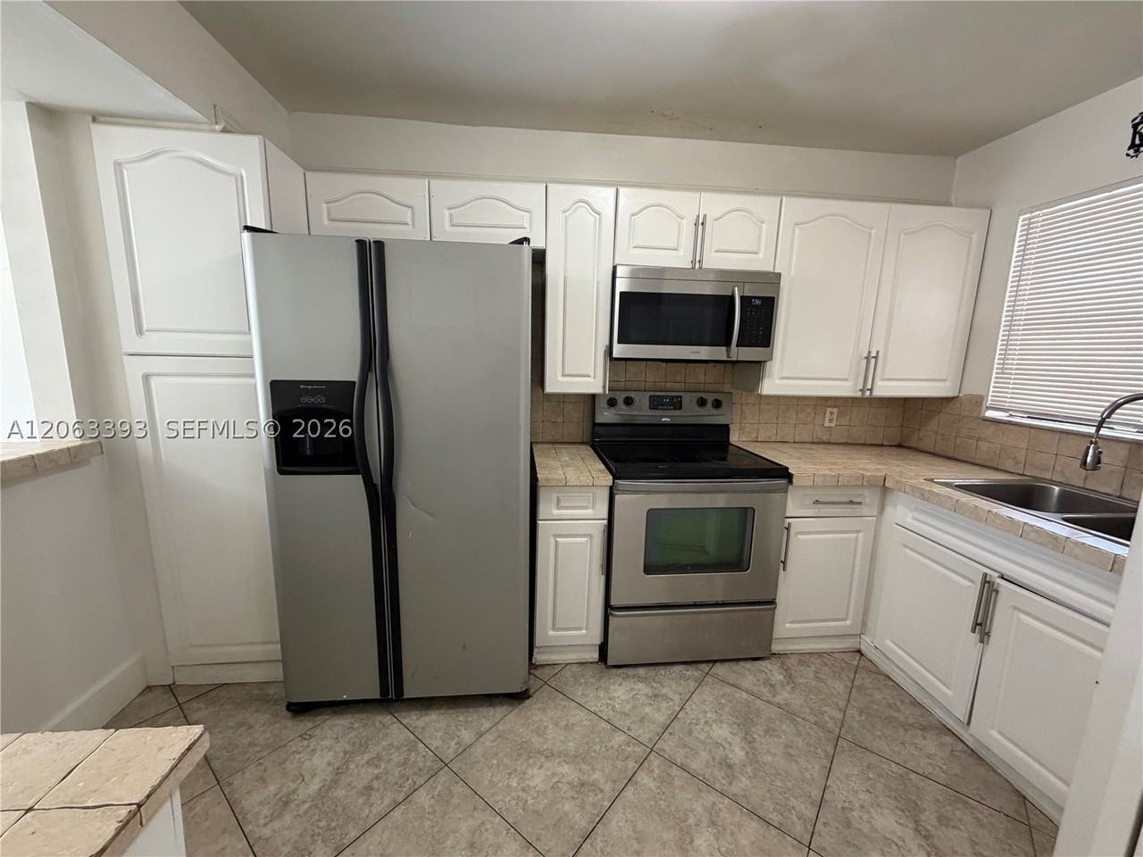 3760 Nw 115th Way #6-2 - Photo 4 of 18