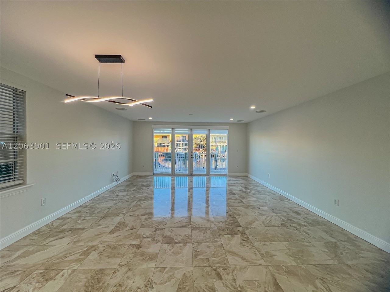 3850 Ne 168th St #4 - Photo 6 of 35