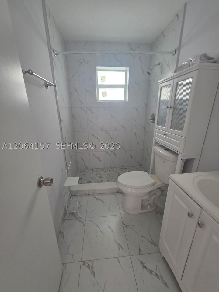 3177 Nw 29th St #A - Photo 6 of 13