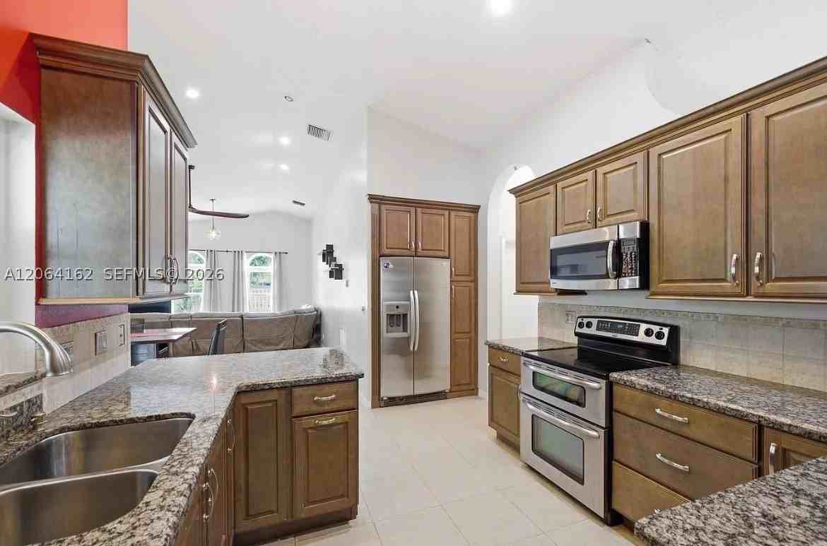1405 Chappard Ct #0 - Photo 4 of 13
