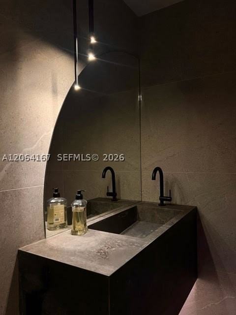 1350 Pennsylvania Ave #201 - Photo 5 of 14