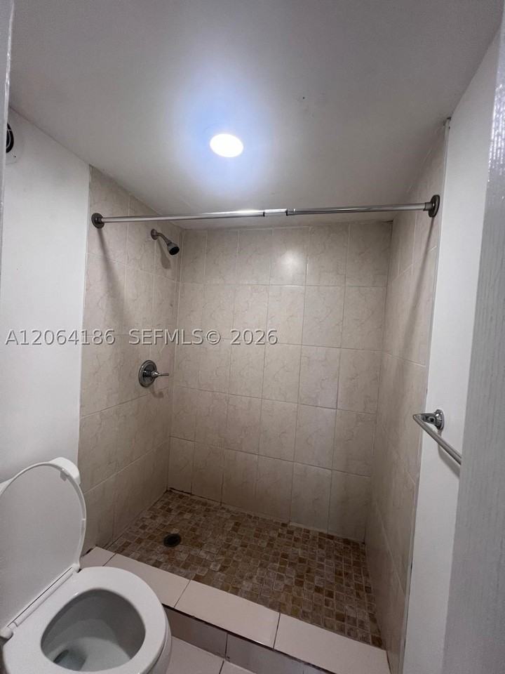 6861 Sw 147th Ave #3B - Photo 7 of 21