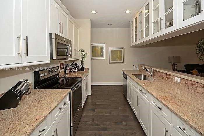 837 Sw 147th Ave #1410 - Photo 7 of 25