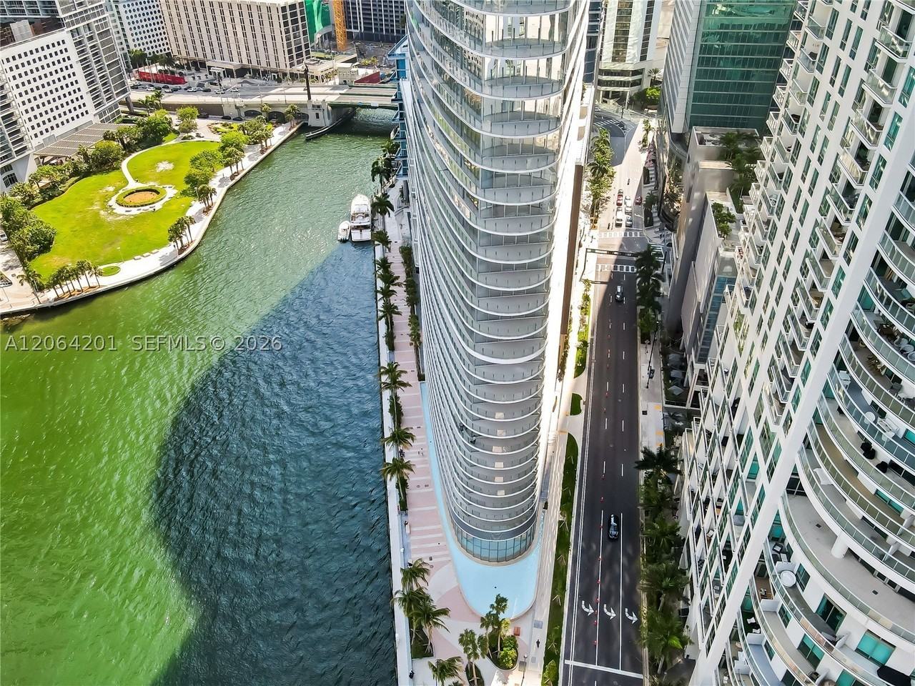 300 Biscayne Boulevard Way #1106E - Photo 7 of 38