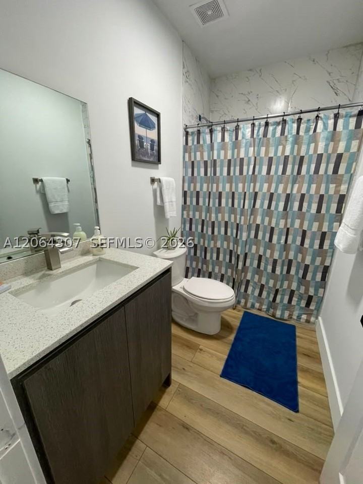 1534 Nw 1st St #204 - Photo 7 of 12