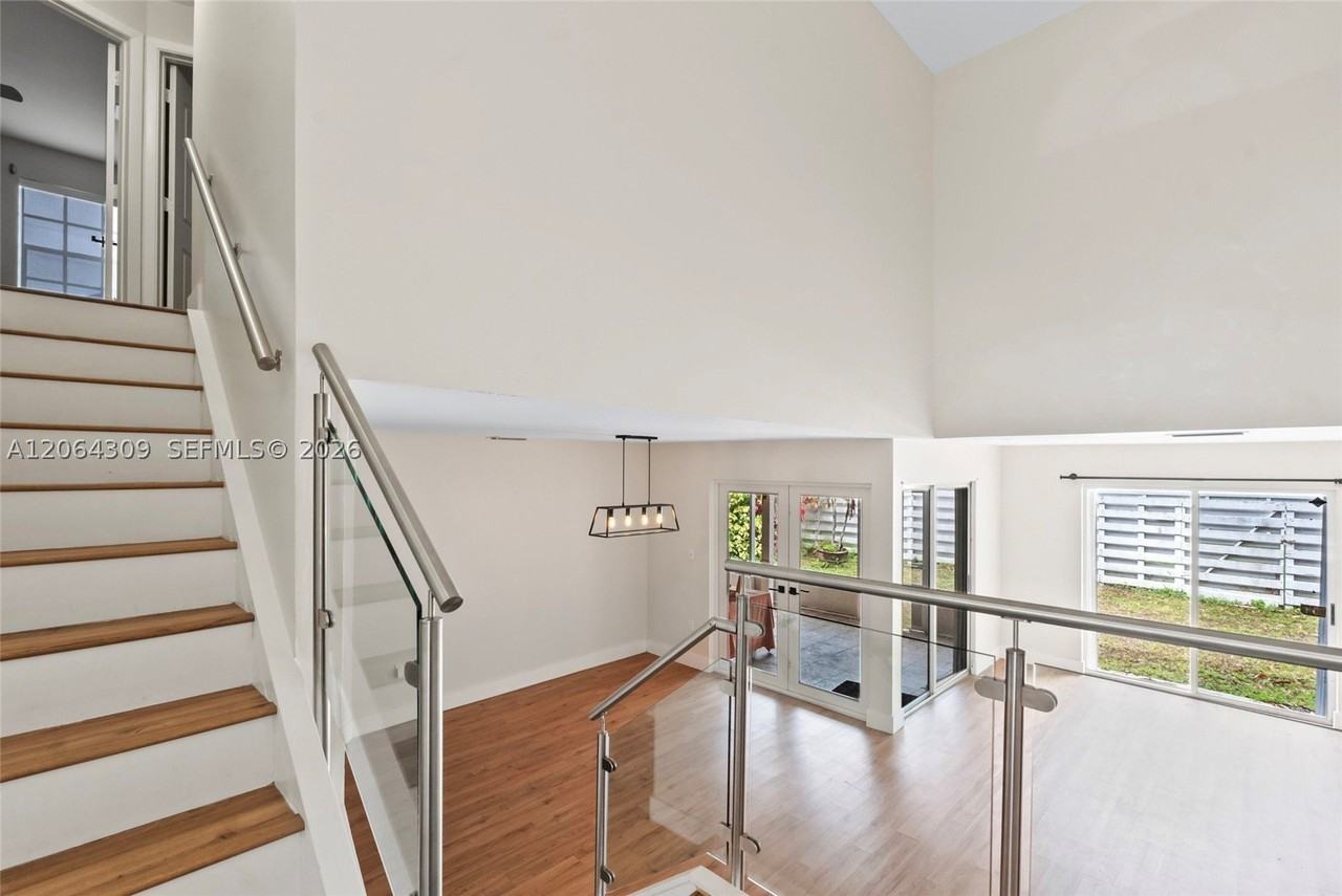 15026 Sw 141st Ct - Photo 3 of 27