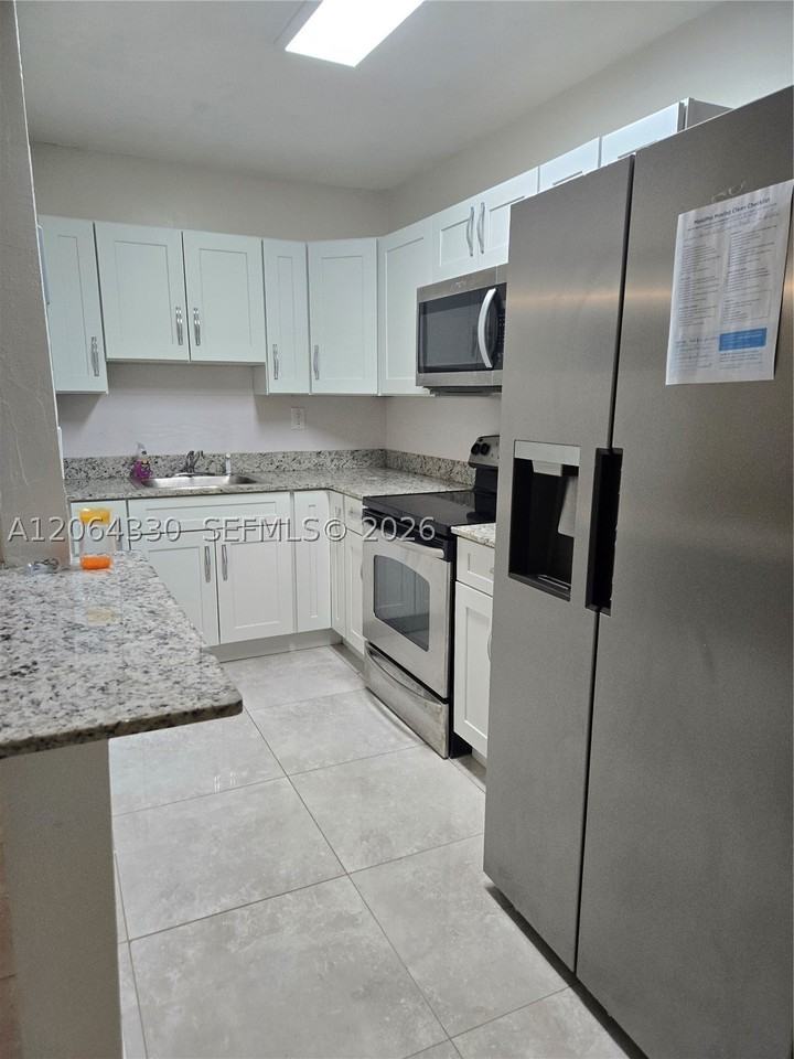 4550 Sw 67th Ave #2 - Photo 2 of 11