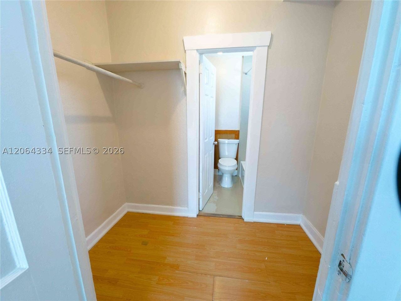 428 Sw 9th St #12 - Photo 4 of 5