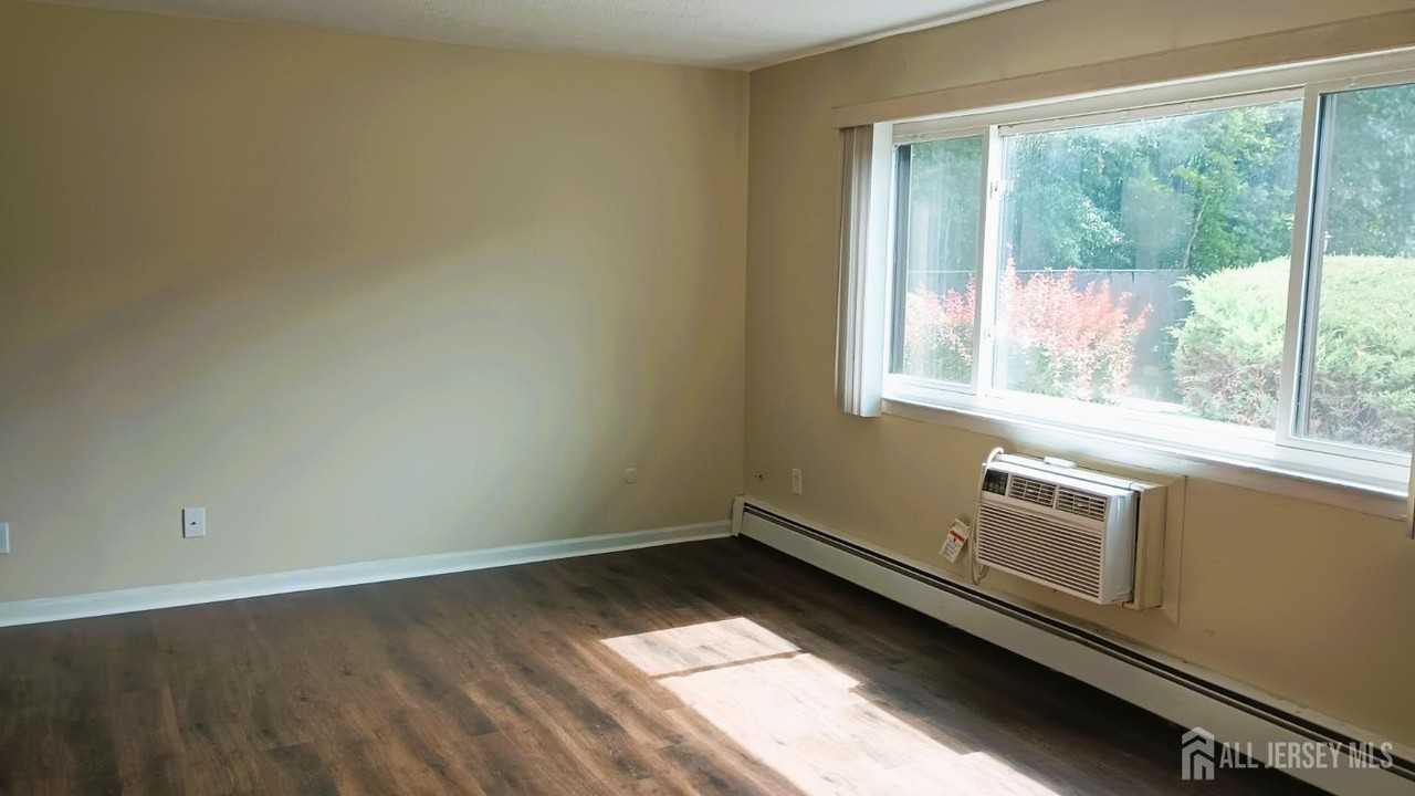 117 Cricket Ln - Photo 2 of 20