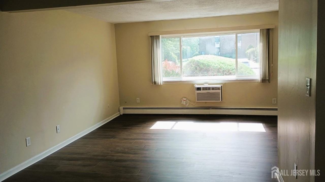 117 Cricket Ln - Photo 3 of 20