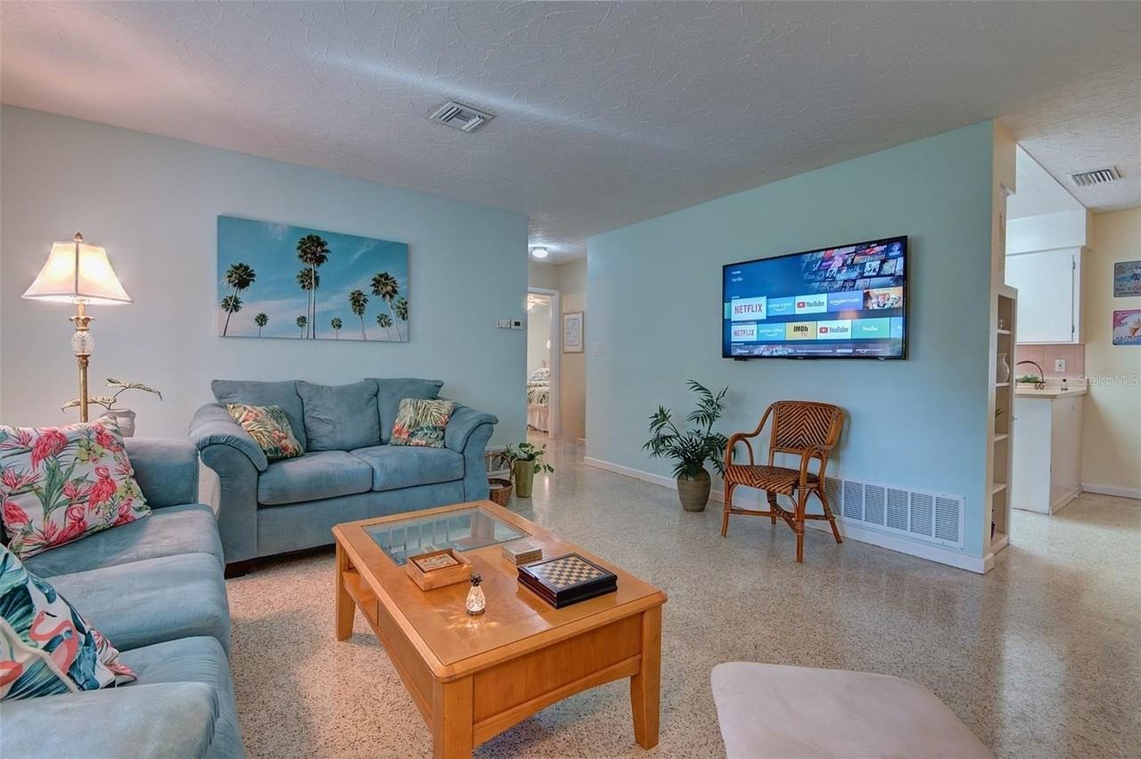 3605 Iroquois Ave - Photo 7 of 50