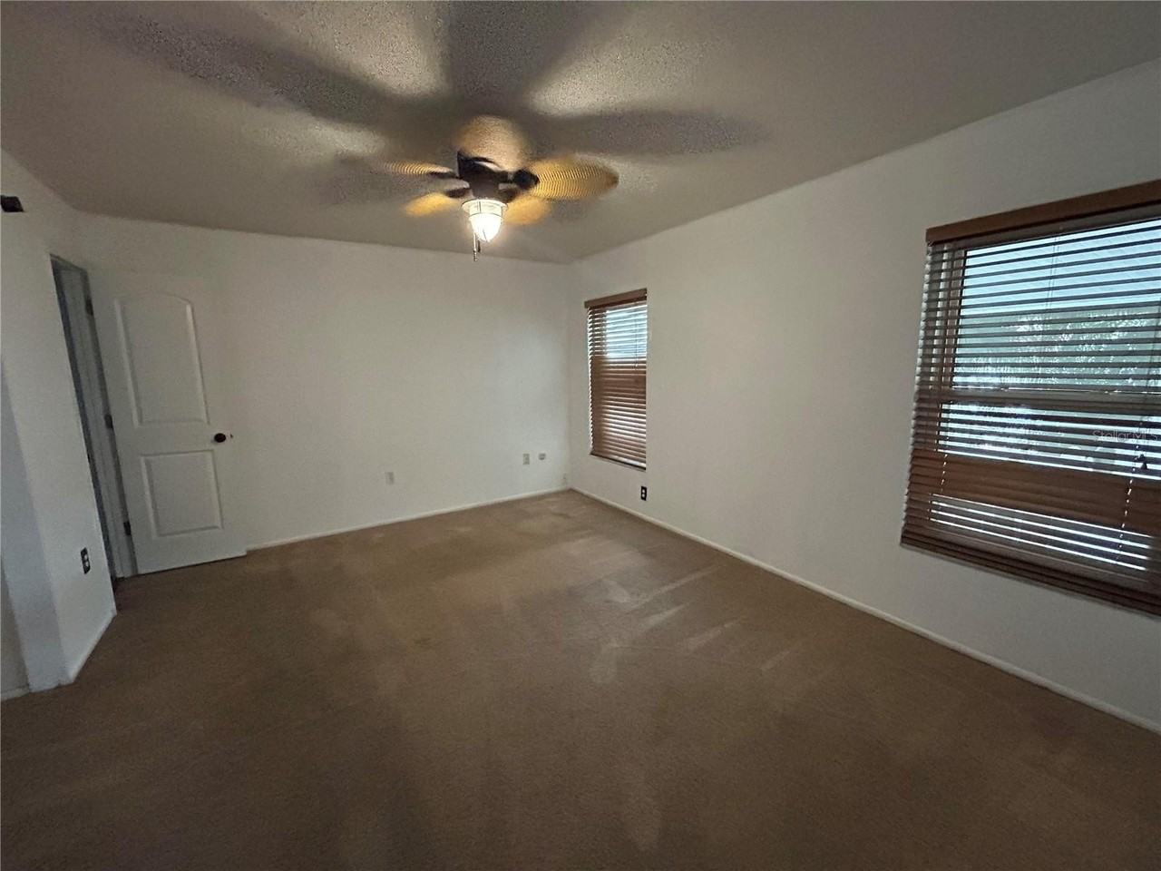3710 31st Ave W - Photo 5 of 12