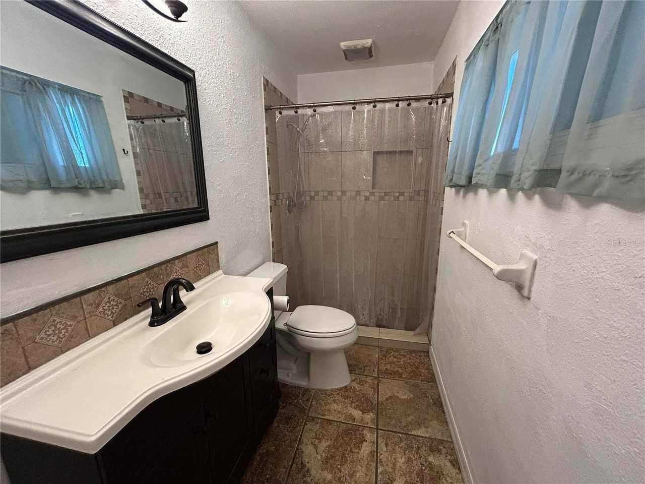 3710 31st Ave W - Photo 6 of 12
