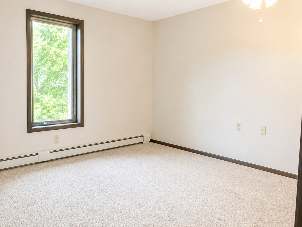 KMA Highland Terrace - Photo 5 of 11