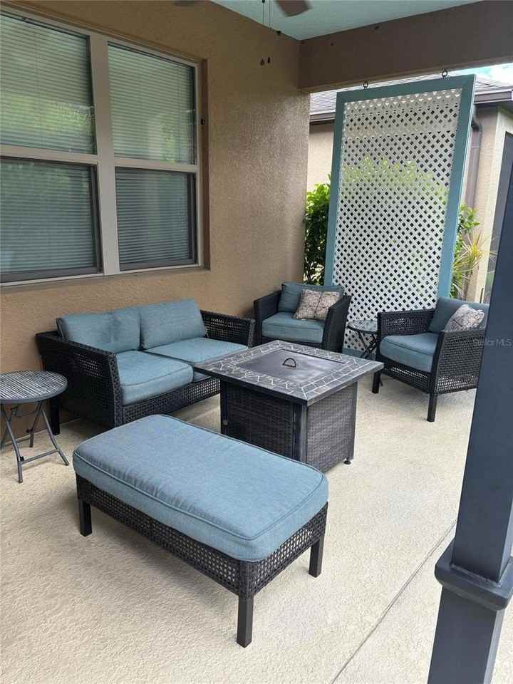 221 Almeria Way - Photo 2 of 4