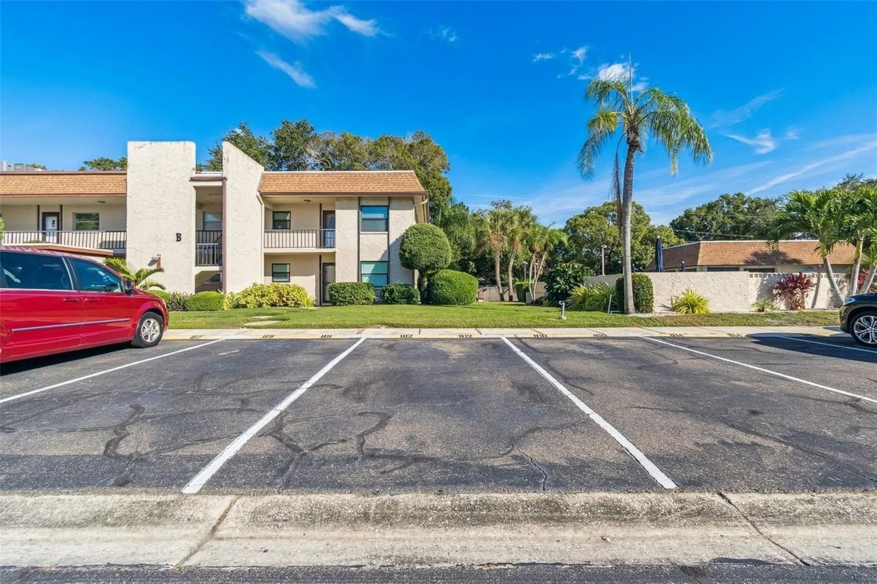 2750 E Bay Dr #12B - Photo 3 of 23