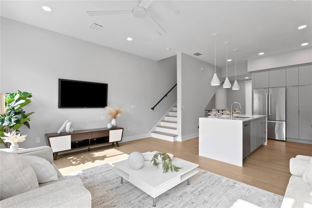 368 6th St S #1 - Photo 2 of 49