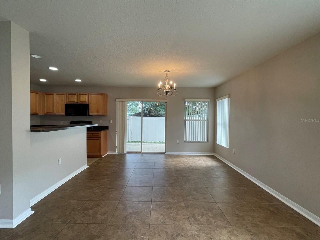 10815 Great Carlisle Ct - Photo 3 of 8