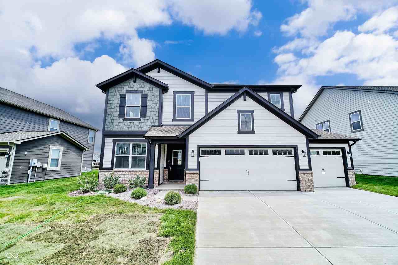 8603 Georgina St - Photo 3 of 50