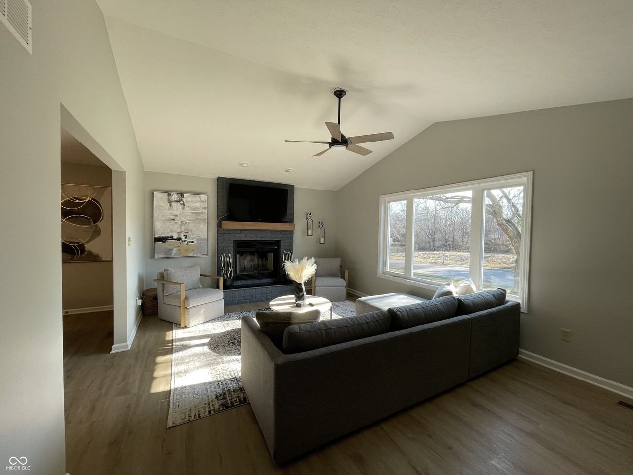 504 Sonhatsett Dr - Photo 3 of 20
