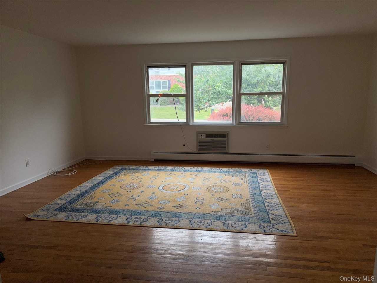 27 Bon Aire Cir #8301 - Photo 3 of 19