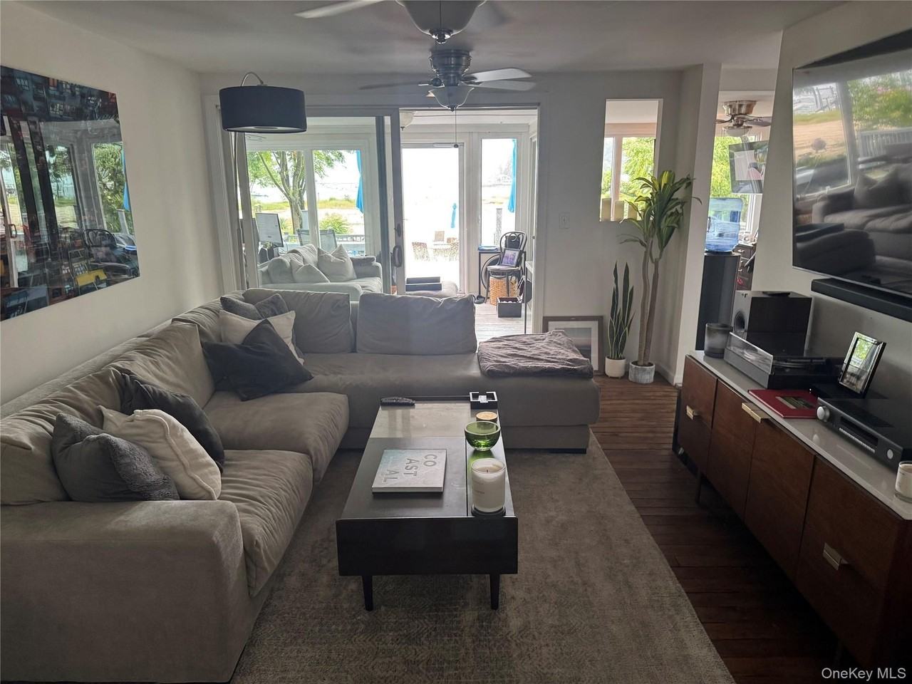 18 The Blvd - Photo 3 of 19