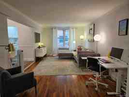 featured image of 6712 Yellowstone Blvd #B15