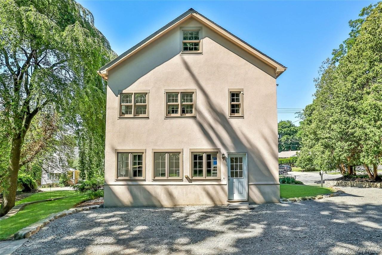 181 Washington St - Photo 3 of 20