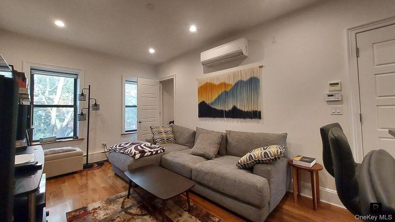 456 Bergen St #3 - Photo 6 of 18