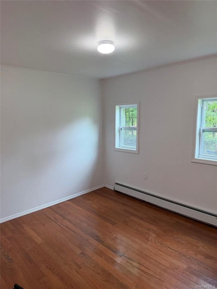 14 Maple St - Photo 6 of 19