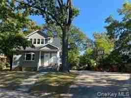 featured image of 281 Dogwood Ave #2