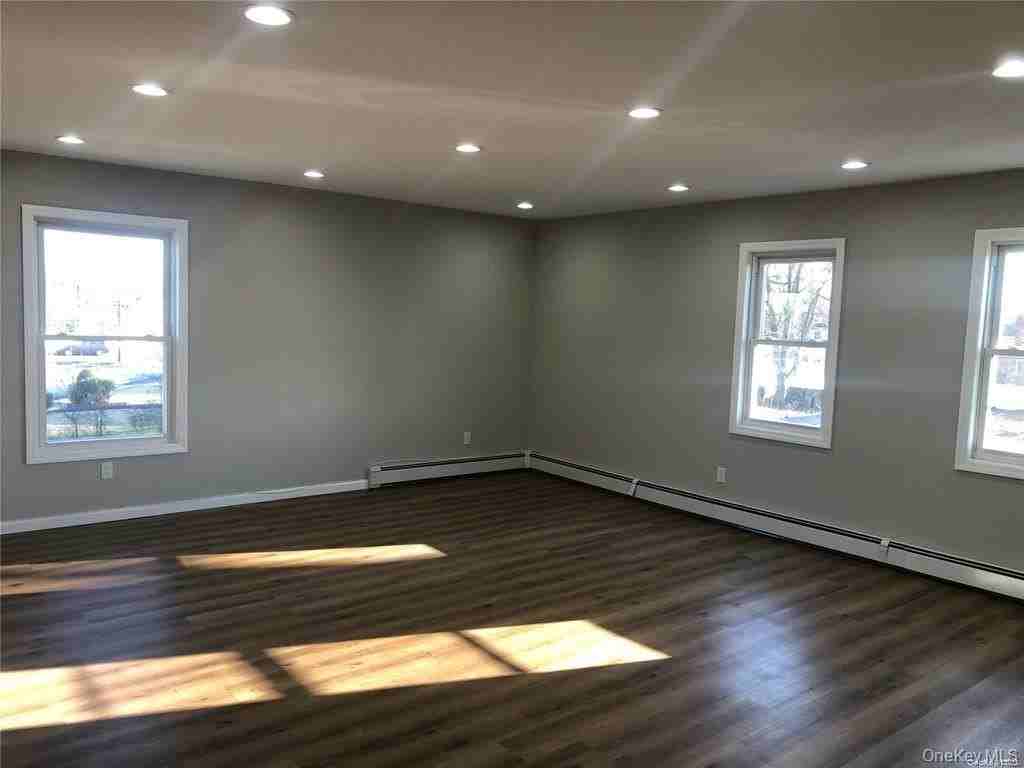 281 Dogwood Ave #2 - Photo 2 of 8